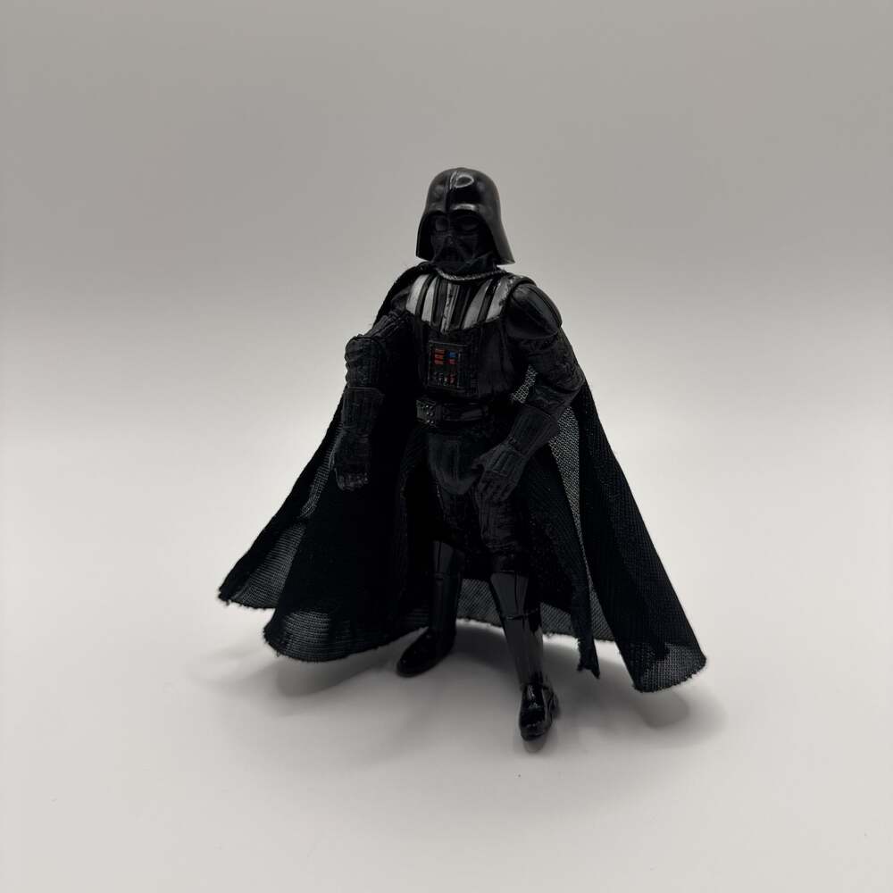 Star Wars Darth Vader Revenge of the Sith #11 Action Figure 2005